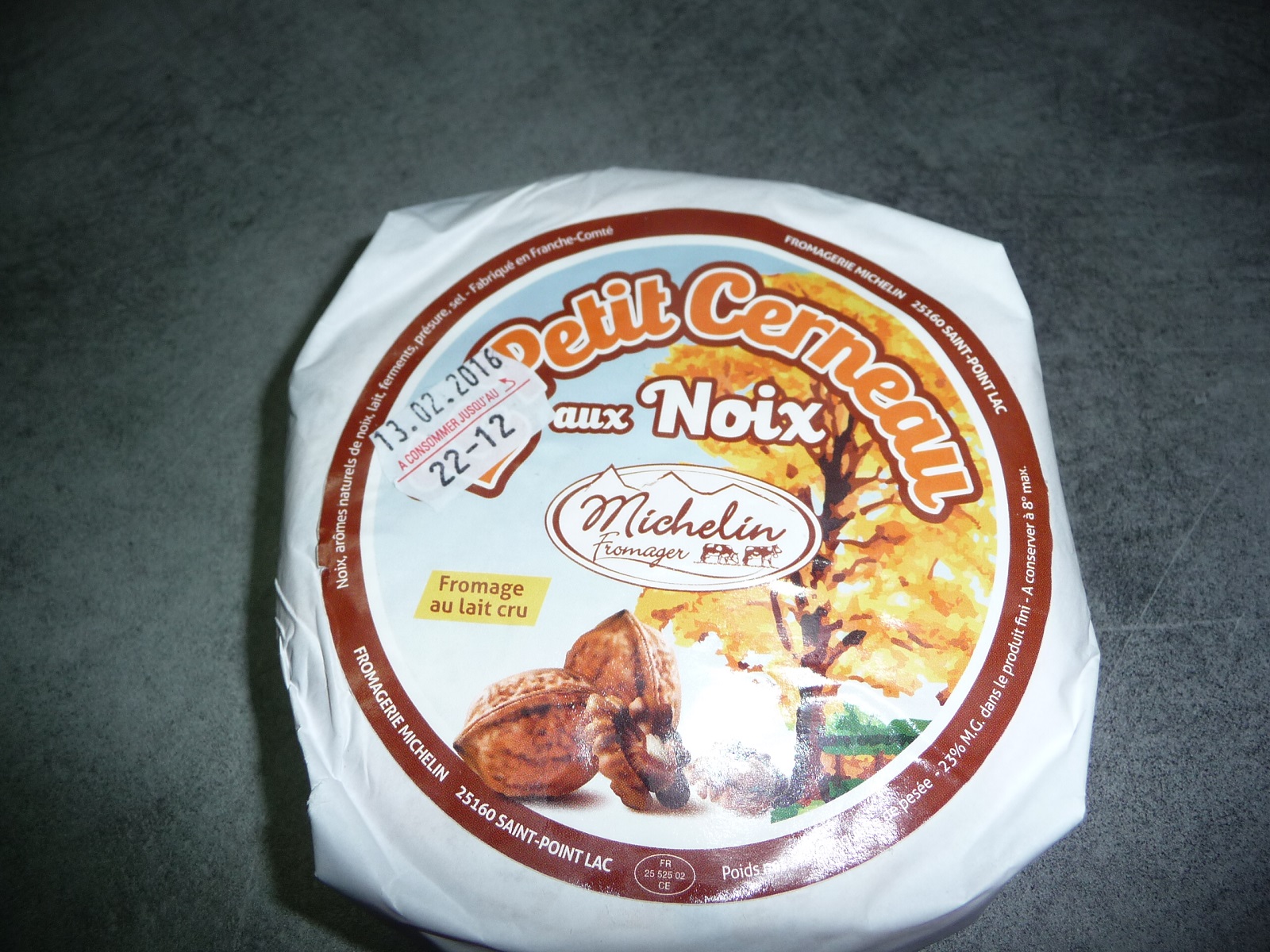 Le Cerneau aux Noix (~350gr) (~9.75/U) (28.90€/Kg)